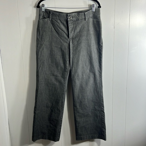 Lee Regular Fit Mid Rise Trouser Flex Motion Washed Gray Women Size 10 Short - Picture 1 of 7